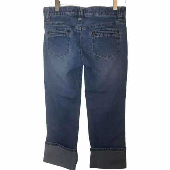 Old Navy Ultra low stretch jean‎ cuffed capris - Picture 3 of 4